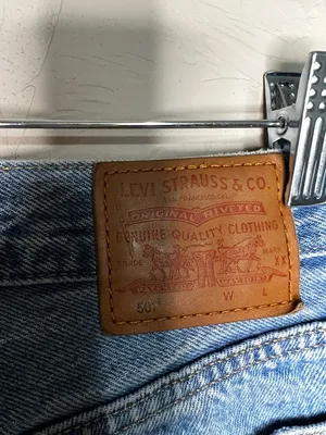 Levis 501’s Premium‎ Cropped High Rise Straight Leg Button Fly Luxor Denim Jeans thumbnail 11