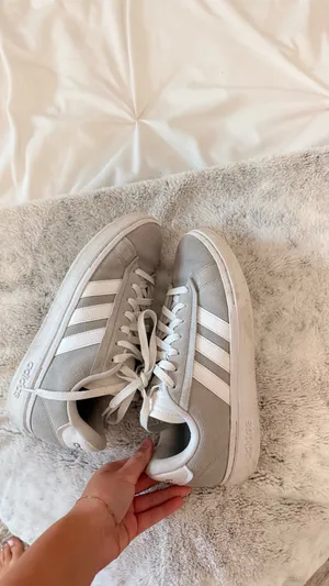 Adidas Women’s Shoes thumbnail 4