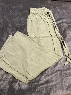 Sage Green Flowy Pants Size M thumbnail 1