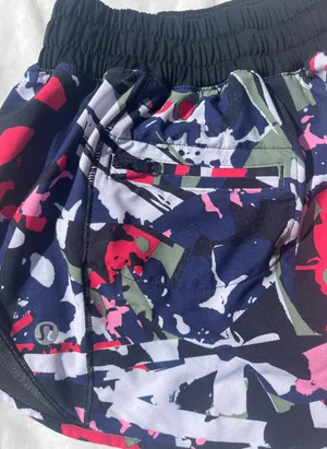 Lululemon Hotty Hot Shorts thumbnail 6