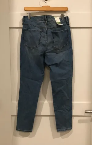 Super Skinny Jeans thumbnail 3