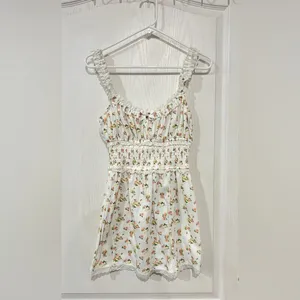 Final price For Love And Lemons White Floral Dress thumbnail 2
