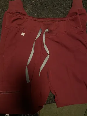 FIGS Scrub Pants thumbnail 1