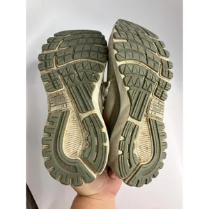 Brooks Adrenaline GTS 20 Women 7.5 Beige Gold Good Running Shoes 1202961B164 thumbnail 7