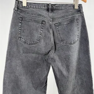 Abercrombie & Fitch Curve Love Low Rise Baggy Jean in Gray Size 27 or 4 Long thumbnail 8