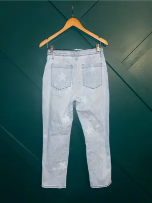 easel Distressed Star Print Light Wash Jeans Women’s Casual Denim Pants thumbnail 3