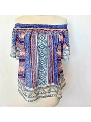 Flying Tomato Cold-Shoulder Aztec Top - Size L thumbnail 4