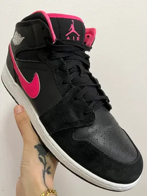 Jordan Air 1 Retro Mid GS ‘Hyper Pink’ thumbnail 2