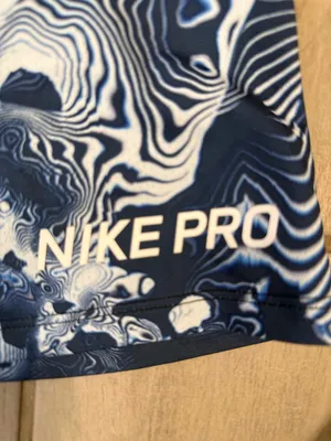 Nike Pro Blue Marble Performance Crop Top thumbnail 5