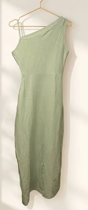One-Shoulder Sage Green Ribbed Midi Dress thumbnail 1