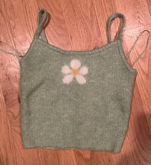Fuzzy Flower Tank Top + 🆓🎁 thumbnail 3