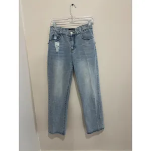 Kittenish High Waisted Distressed Straight Leg Jeans Light Wash‎ Size 28 thumbnail 2