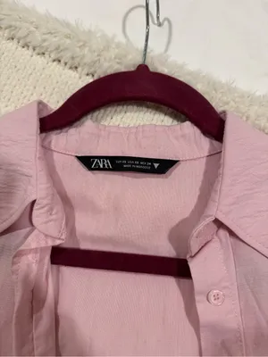 Zara Pink Cropped Button Down Shirt XS thumbnail 2