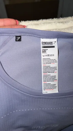 Gymshark Crop Long Sleeve thumbnail 4