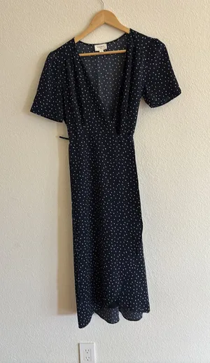 Polka dot wrap dress thumbnail 1