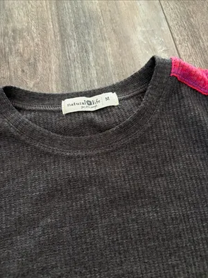 Natural Life London Trim Thermal Knit Top Gray Pink Size Medium Long Sleeves thumbnail 10