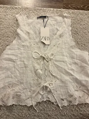 NWT Zara white sleeveless tie-front lace top. Size XL thumbnail 2