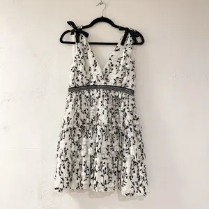 Bardot Embroidered Tiered Mini Dress in Black White Size 6 thumbnail 2
