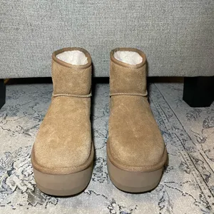 UGG Classic Mini Platform Boots Chestnut thumbnail 7