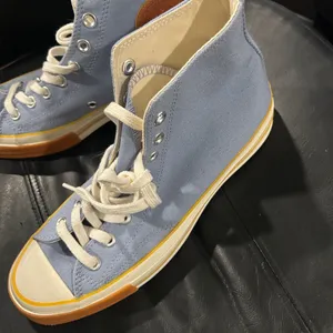 Converse Chuck 70 Pop Toe High Top sneakers in the Indigo Fog colorway. Size 10 thumbnail 3
