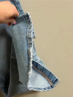 American Eagle Curvy ’90s Bootcut Slit‎ Hem Denim Jeans Light Minimalist AE Chic thumbnail 15