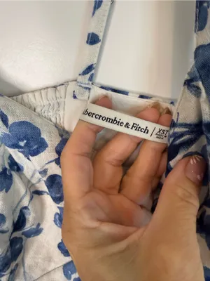 Abercrombie & Fitch Size XST Floral Linen Mini Dress in Blue and White Cotton thumbnail 3