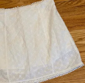 Urban Outfitters Le Lis White Eyelet Pom Pom Mini Skirt Lined S thumbnail 4