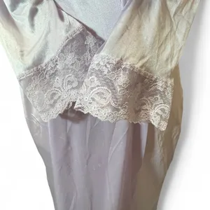 Vintage Fantasy Nightwear Lavender‎ Robe Lace Sleeves Size Small thumbnail 8