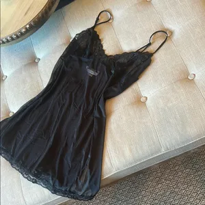 Victorias Secret Black Mesh Mini Slip Dress Lace Trimmed thumbnail 2