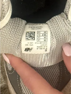 New Balance 530 Running Sneakers thumbnail 8