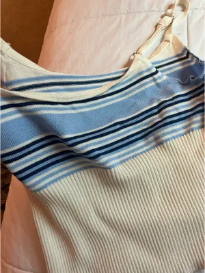 SheIn Stripped thin crop top thumbnail 4
