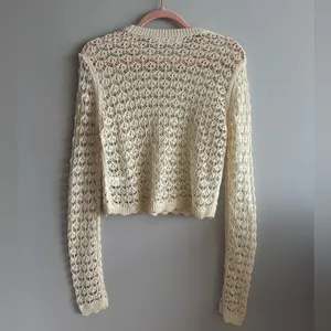 crochet ASTR the label long sleeve crop top thumbnail 3