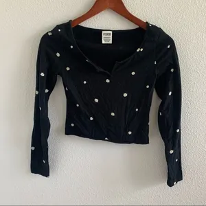 VS PINK Black Daisy Raw Hem Crop XS thumbnail 1
