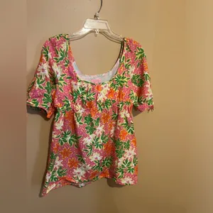 Lilly Pulitzer Floral Print Babydoll Short Sleeve‎ Top - size 8 thumbnail 2