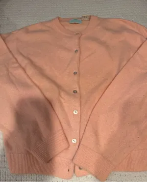 Tocca Peach Pink Button thumbnail 1