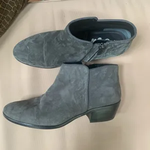 Sam Edelman‎ Petty Suede Ankle Boot Gray Size 7.5 thumbnail 2