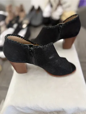 Size 8 M Jack Rogers Maya Black Suede Open-Toe Ankle Booties with Block Heel thumbnail 6