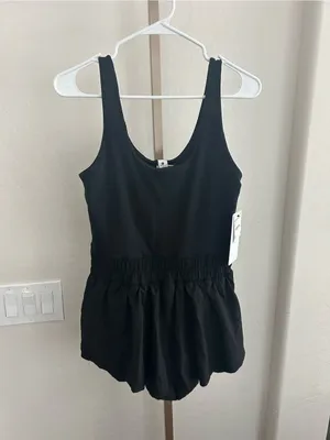 Yogalicious Lux Pati Hybrid Skort Romper Medium NWT thumbnail 2