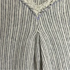 We the Free‎ Women's Size Medium Gray Cream Striped Tank Crop Top Flowy Summer thumbnail 9