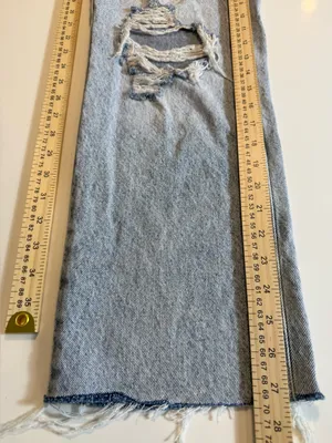 PacSun 90’s Boyfriend Distressed High Rise WideLeg Jeans‎ Light Wash RawHem Sz26 thumbnail 7