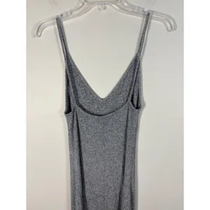 Brandy Melville Midi Dress Womens One Size Grey Excellent Ribbed‎ Knit V-Neck thumbnail 10