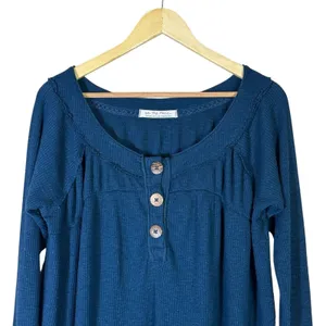 We The Free Must Have Thermal Top Blue Waffle Knit Henley Slouchy Boho Size M thumbnail 3