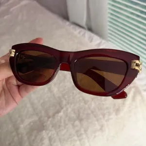 Source Unknown Unbranded Women's Burgundy and Brown Sunglasses thumbnail 4