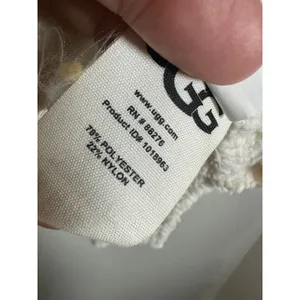 UGG Ylonda Turtleneck Sweater Cream Fuzzy Boucle‎ Knit Pullover 1018963 Mens M thumbnail 5