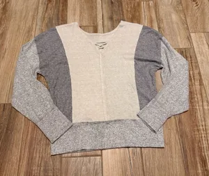 BKE Buckle Colorblock Lightweight Sweater Top thumbnail 1