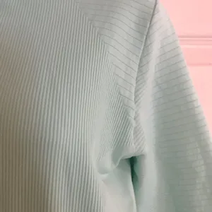 NWOT Athleta Textured Mint‎ Green Turtle Neck Size Medium thumbnail 5