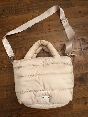 WILO Quilted Cream Puffer Shoulder Bag thumbnail 1