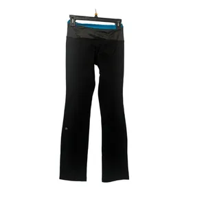 Lululemon straight leg size 4 32”inseam black leggings thumbnail 2