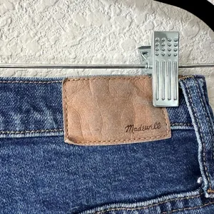 Madewell Stovepipe Full Length Jeans in Styler Wash thumbnail 5