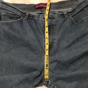 5/$25 Gloria Vanderbilt Jeans size 16 Average ❤️ thumbnail 9